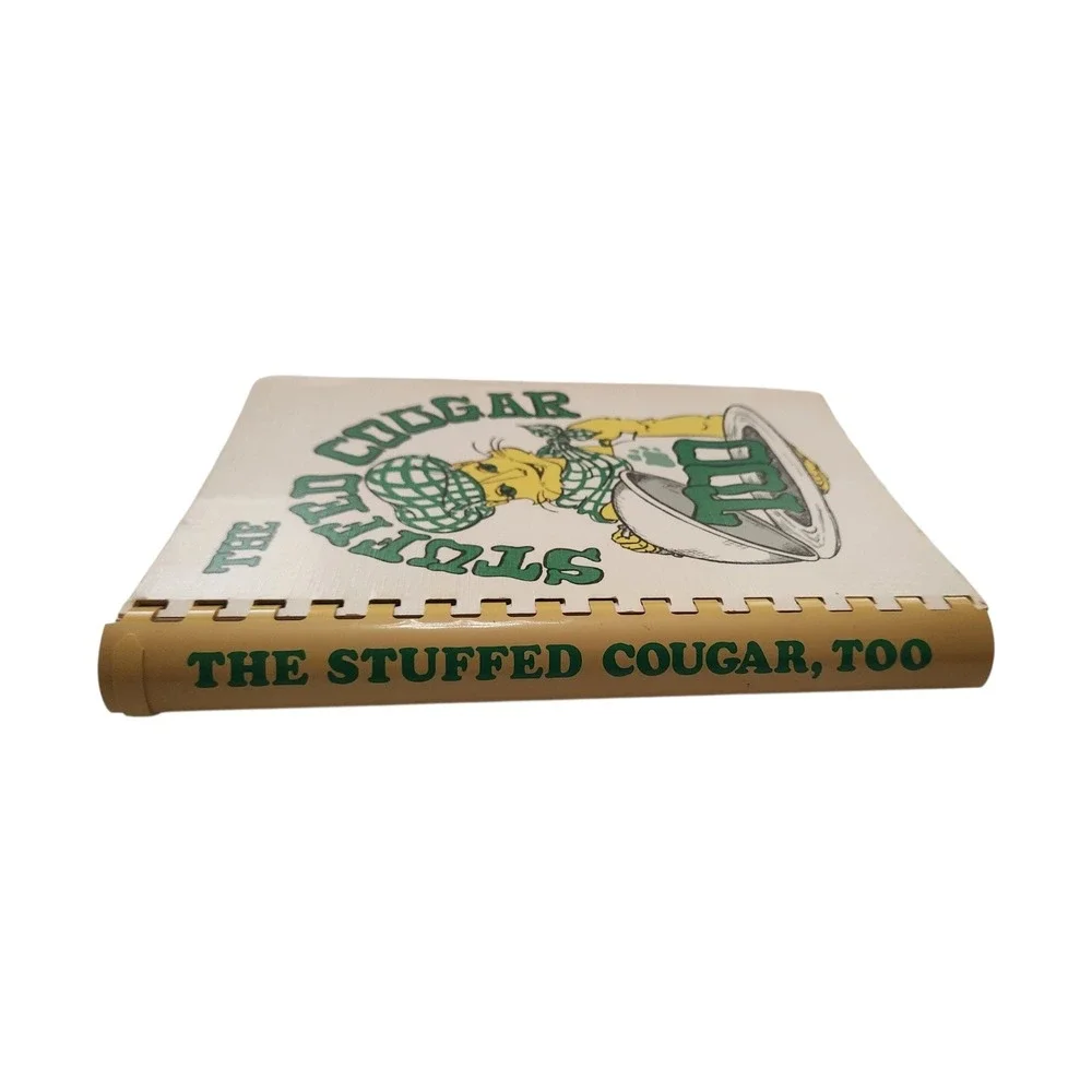 The Stuffed Cougar Too Cookbook 1992 Collegiate School‎ Richmond VA Vintage